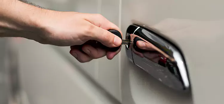 Why Choose Our Auto Locksmith Team in Buffalo, NY?